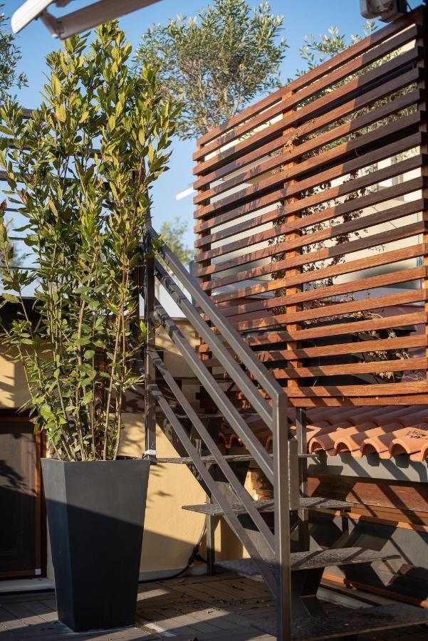 Farmaki Residence, Plaka เอเธนส์ ภายนอก รูปภาพ