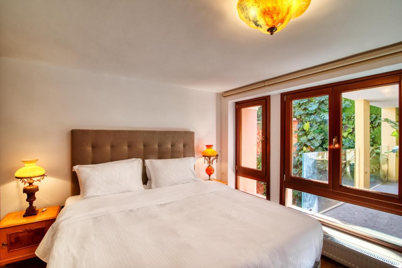 Farmaki Residence, Plaka เอเธนส์ ภายนอก รูปภาพ