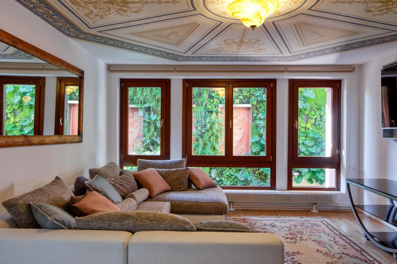 Farmaki Residence, Plaka เอเธนส์ ภายนอก รูปภาพ